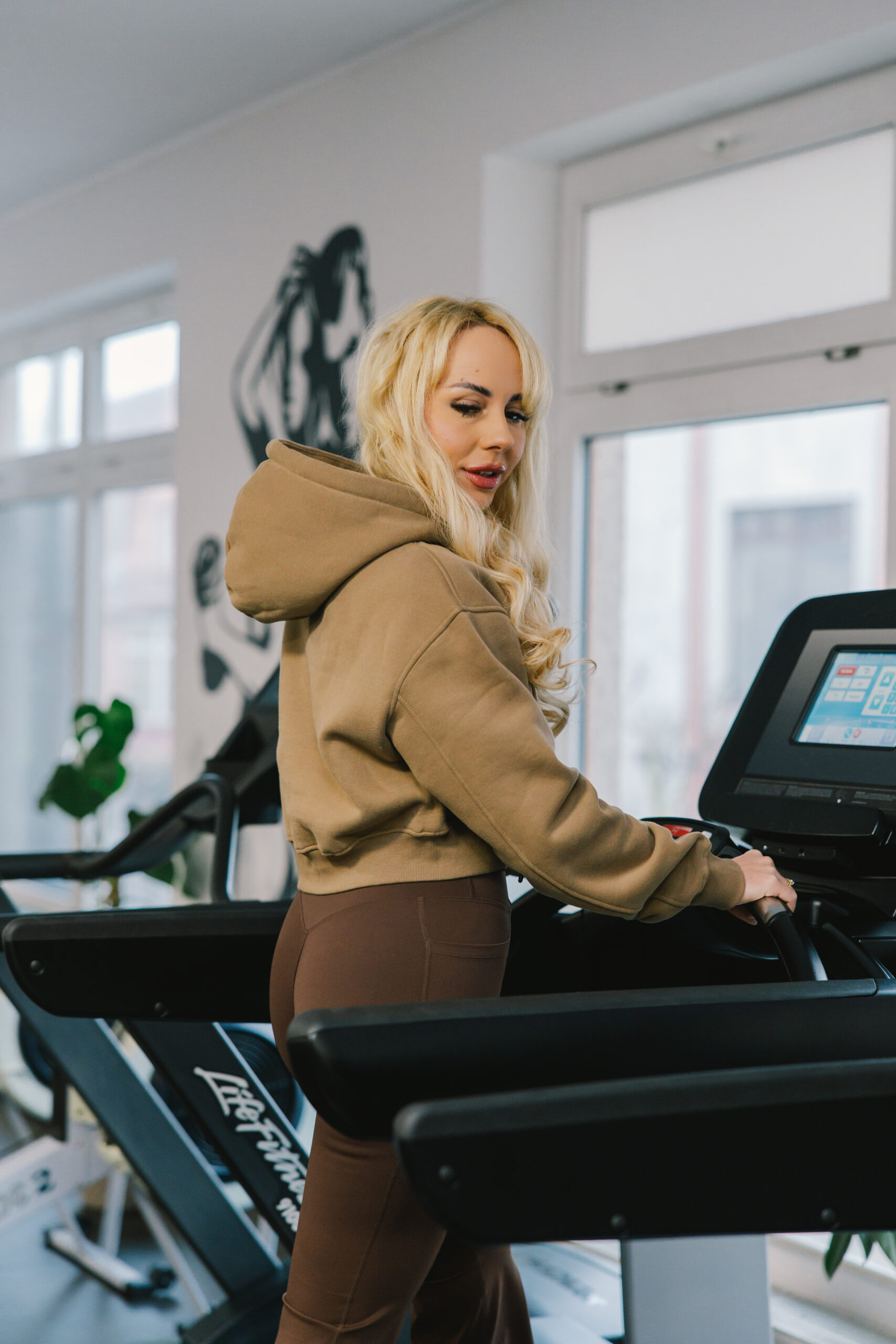 Bluza move brązowa - obrazek 3